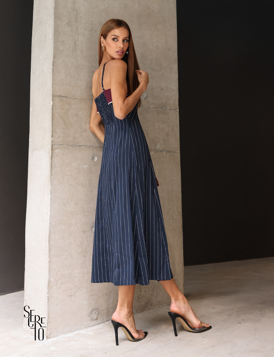 Vestido Midi Laise Listrado Pamella Azul