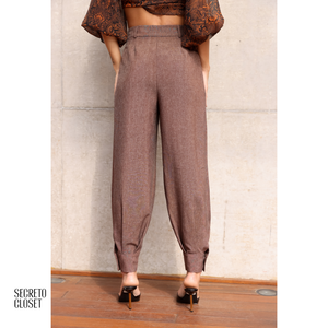 Calça Cenoura Manuela Marrom