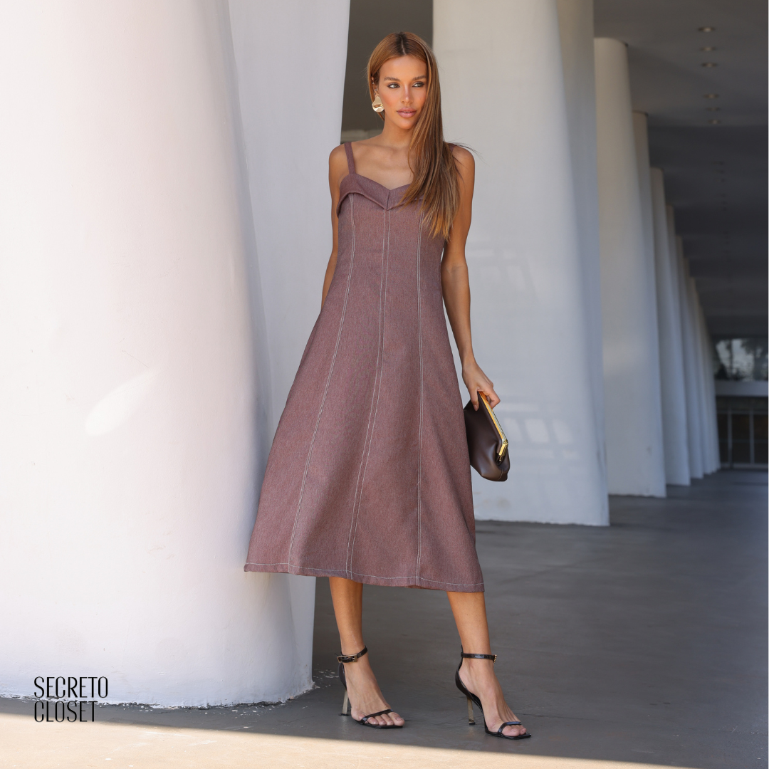 Vestido Midi Alfaiataria Eloise Marrom