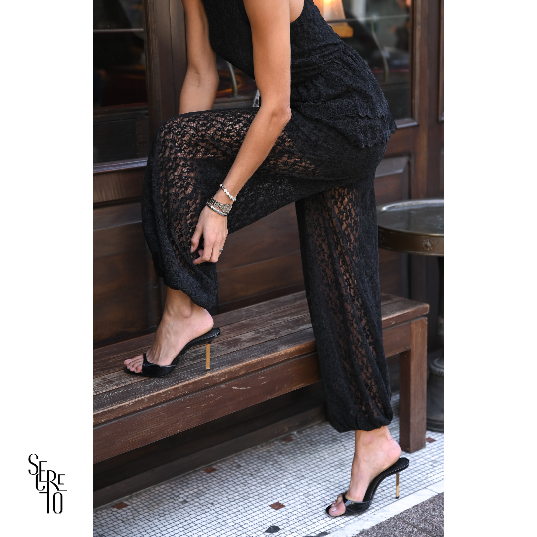 Conjunto Renda Aveludado Caterina Preto