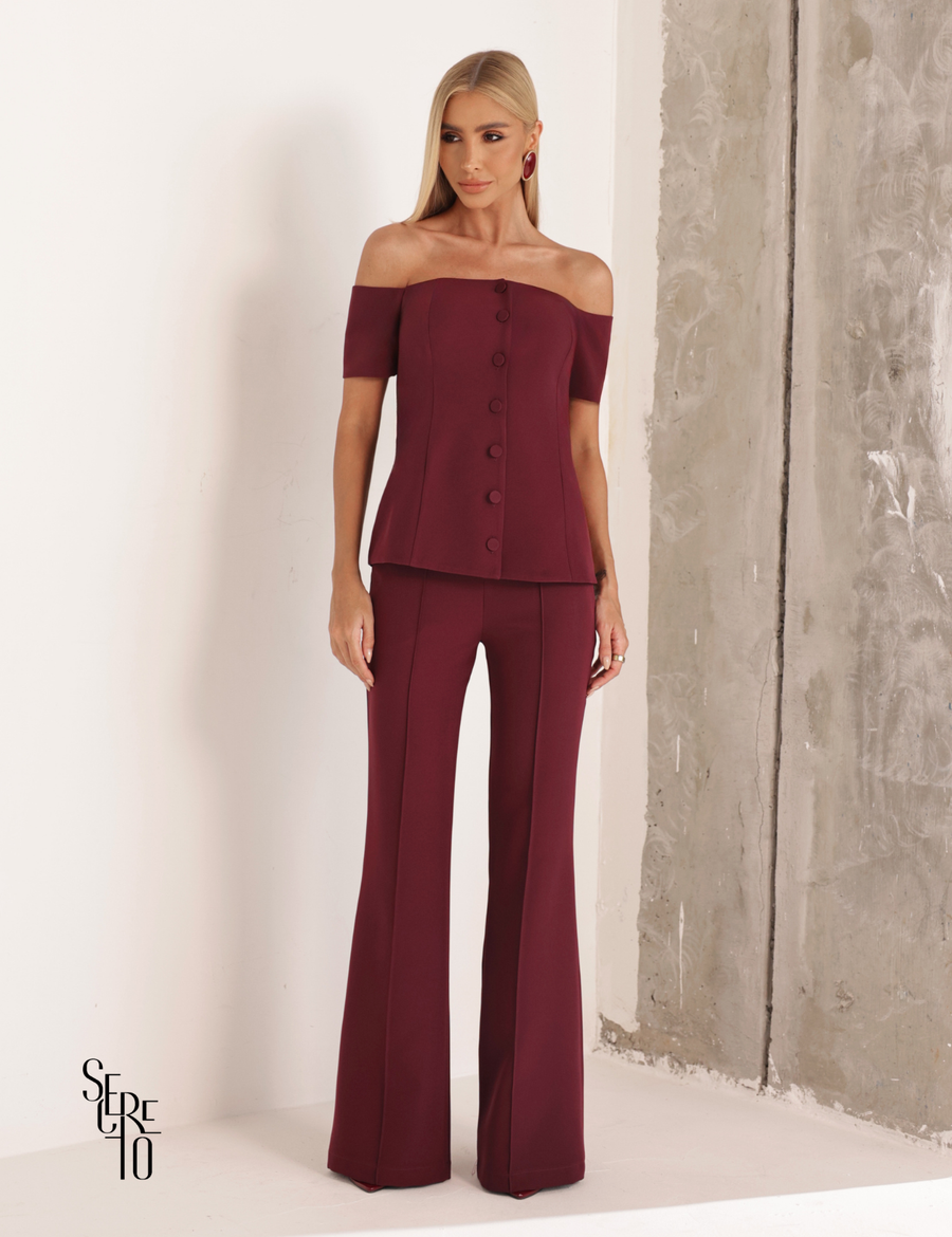 Conjunto Blusa Ombro e Calça Alfaiataria Anya Vinho