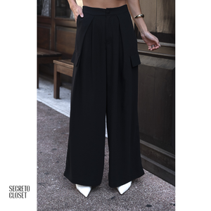 Calça Pregas Frontal Evie Preto