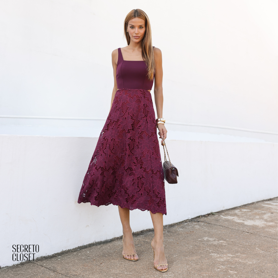 Vestido Midi Bordado Hazel Uva