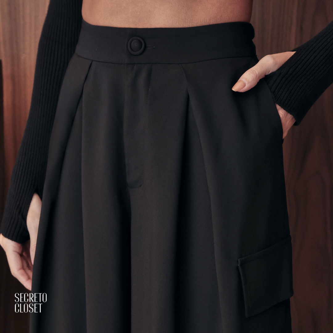 Calça Pregas Frontal Evie Preto