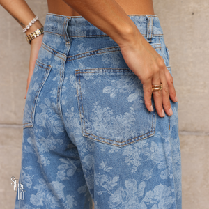 Calça Jeans Corrosao Solene Azul