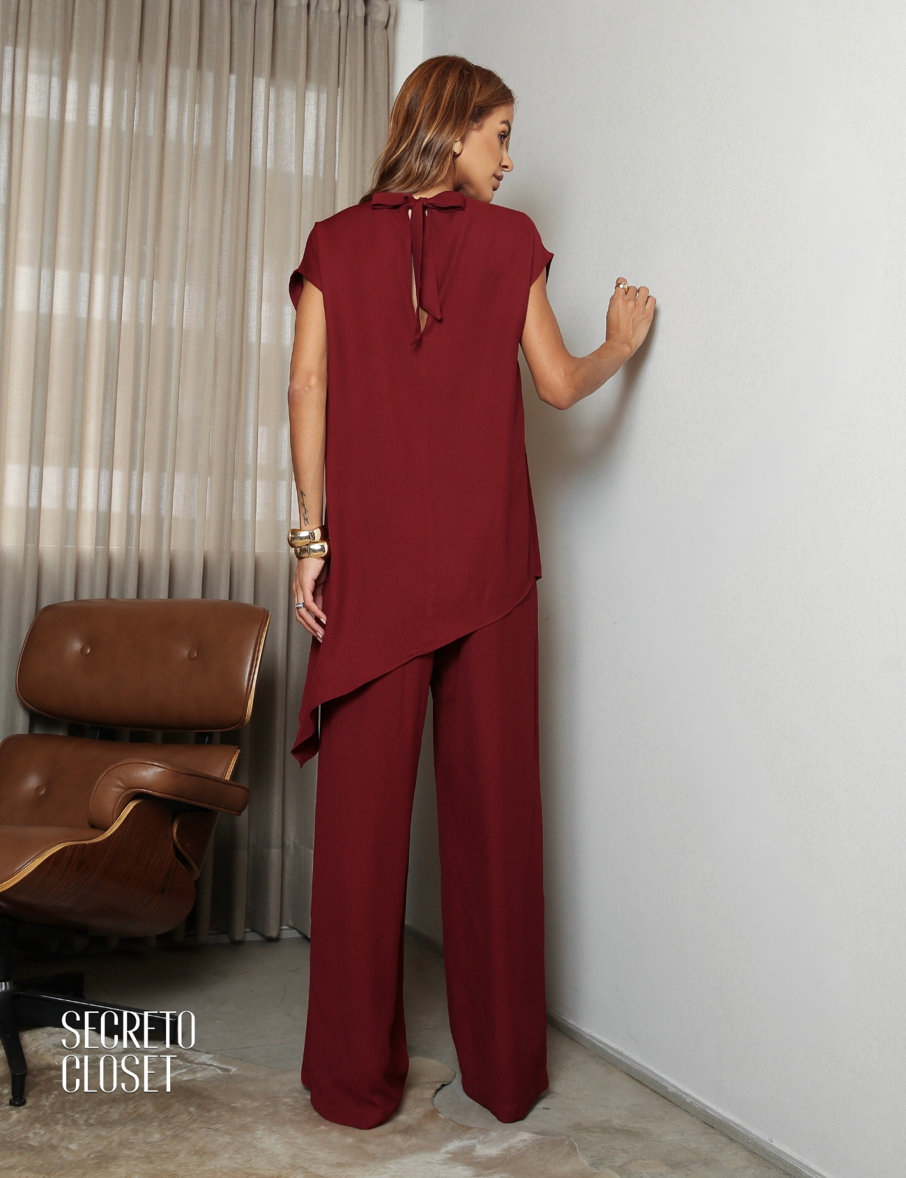 Blusa Túnica Assimétrica Susan Vinho