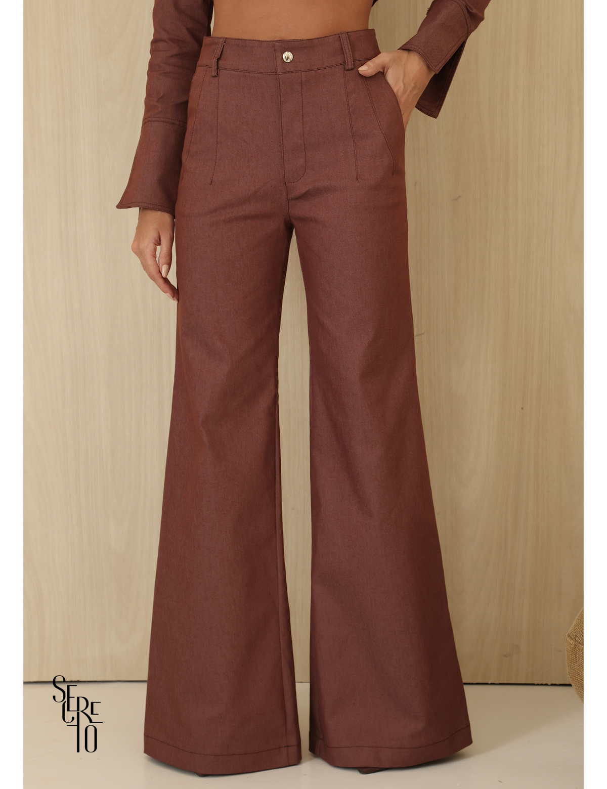 Conjunto Casaqueto e Calça Sarja Rafaela Marrom