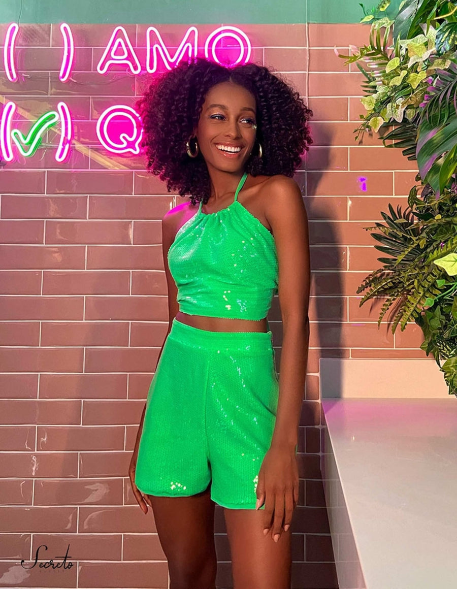 Shorts Madonna Paetê Verde