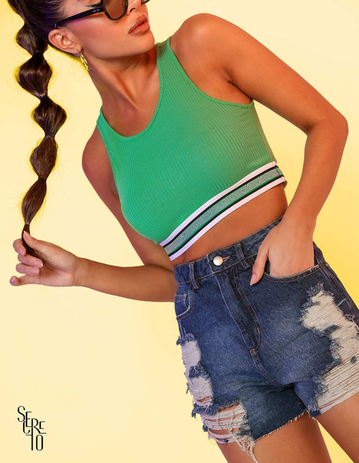 Cropped Sports Canelado Verde Bandeira