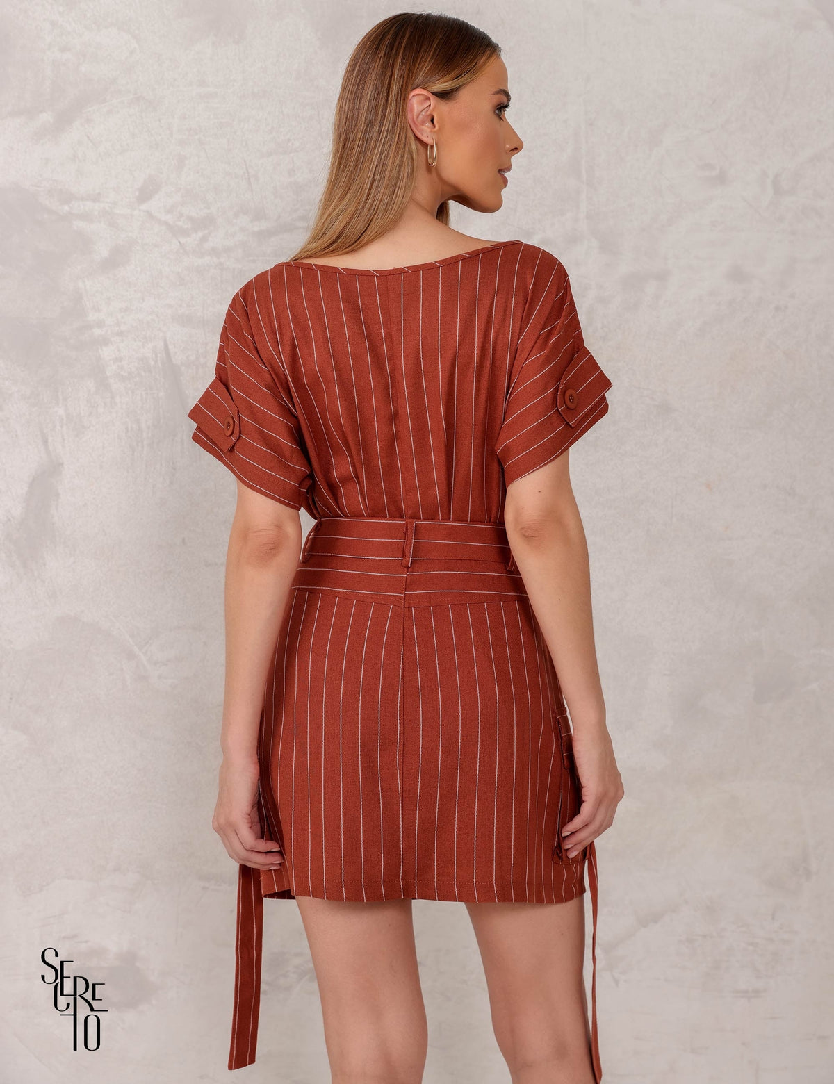 Conjunto Blusa e Saia Cargo Leila Terracota
