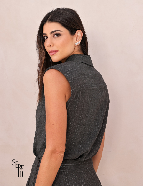 Conjunto Blusa e Calça Risca de Giz Xuan Preto