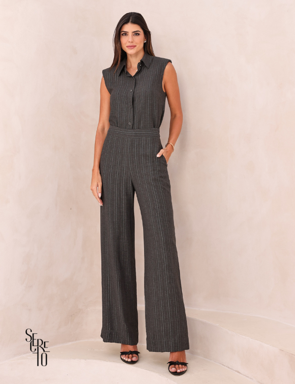 Conjunto Blusa e Calça Risca de Giz Xuan Preto