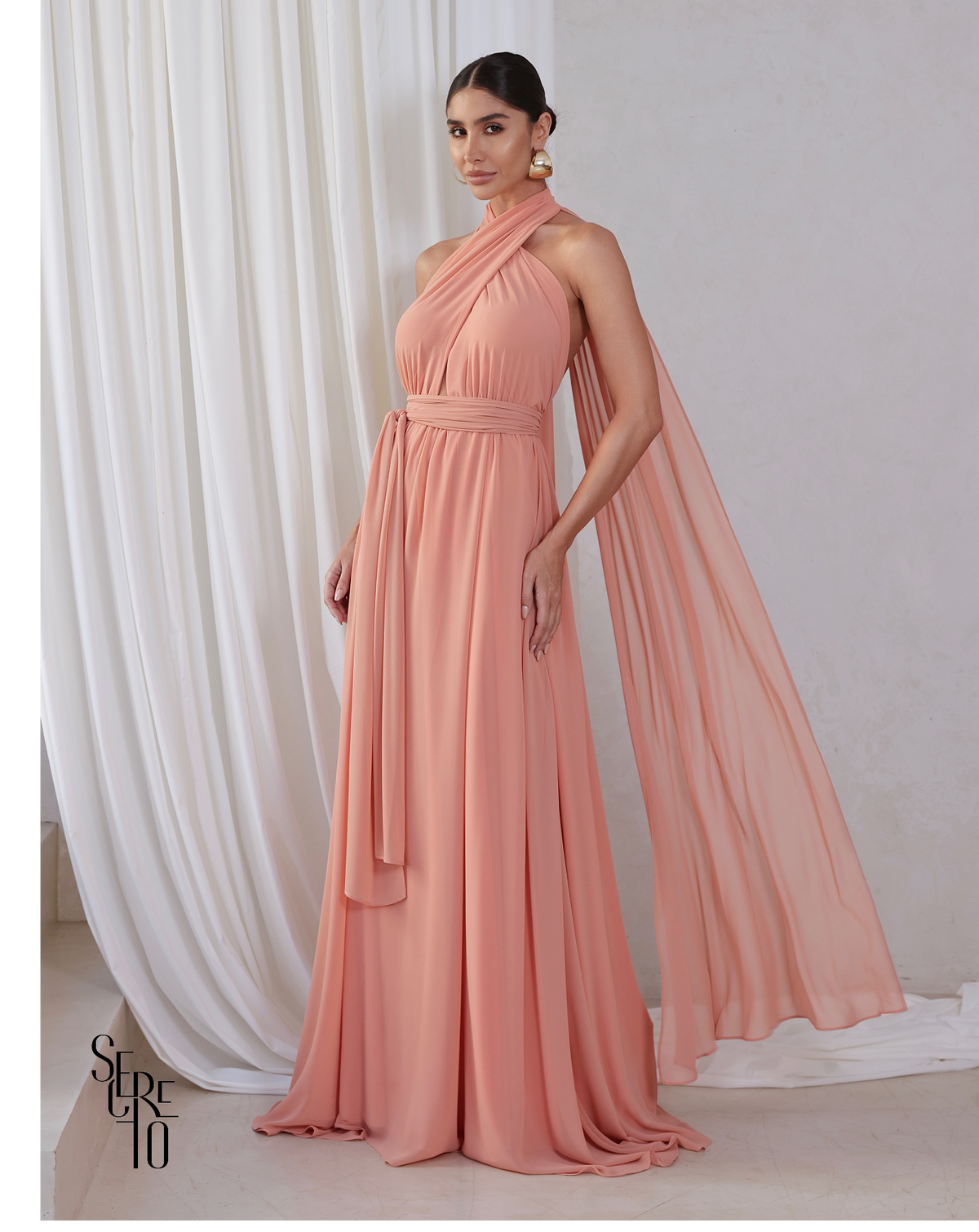 Vestido Longo com Calda Aida Salmão