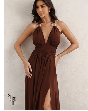 Vestido Longo Com Fivela Thais Marrom