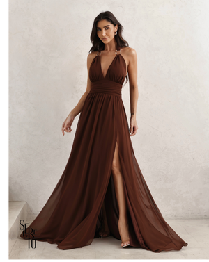 Vestido Longo Com Fivela Thais Marrom