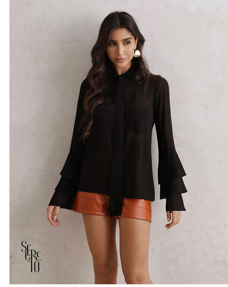 Camisa Alfaiataria Manga Babado Rita Preto