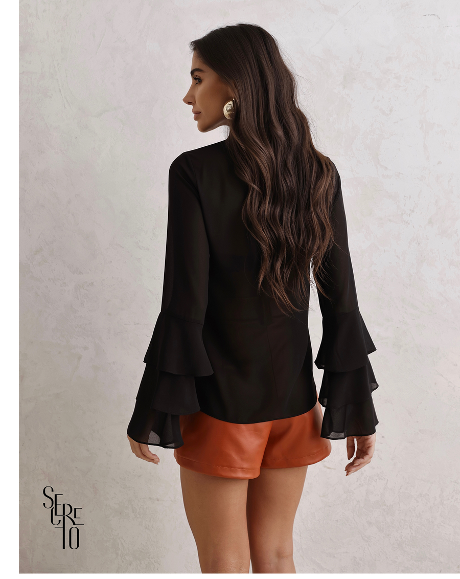 Camisa Alfaiataria Manga Babado Rita Preto