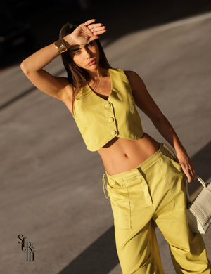 Conjunto Colete e Calça Sarja Malu Verde Oliva