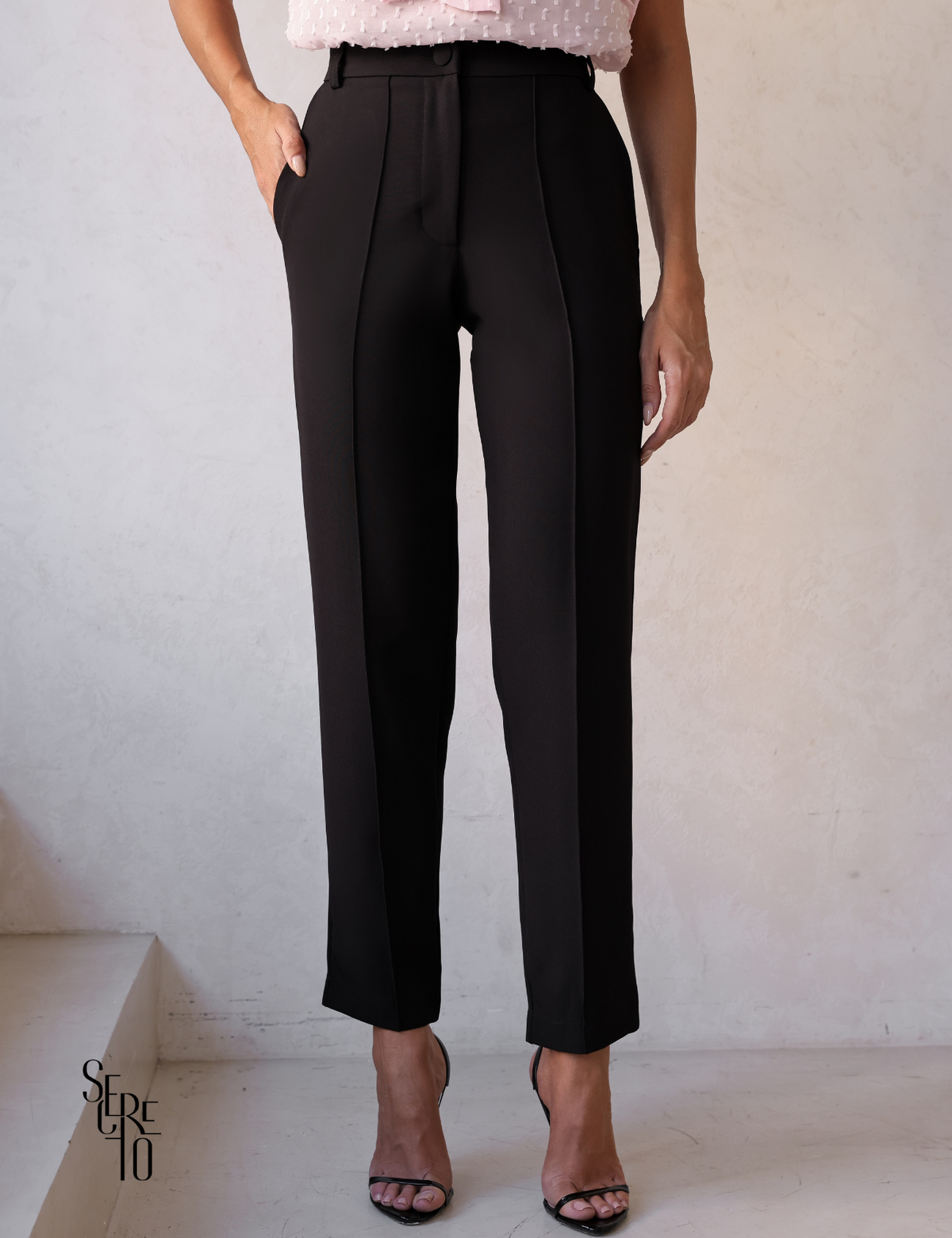 Calça Alfaiataria Nervura Vicky Preto