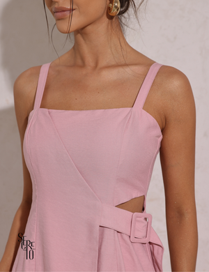 Vestido Curto Detalhe de Fivela Paolla Rosa