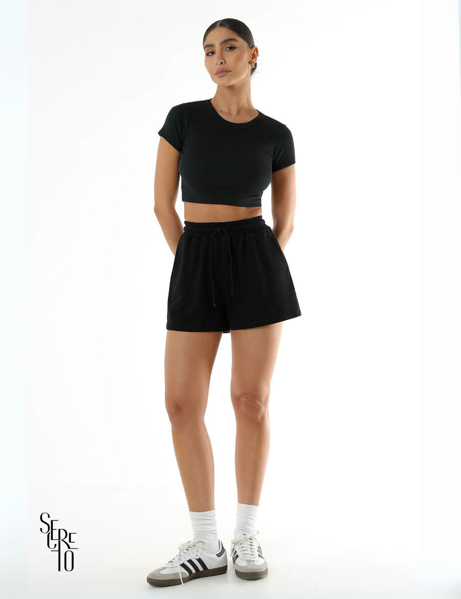 Short Moletom Estonado Izabel Preto