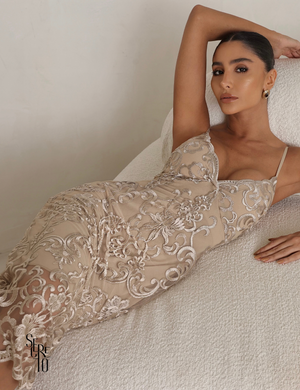 Vestido Midi Tule Bordado Eliane Dourado