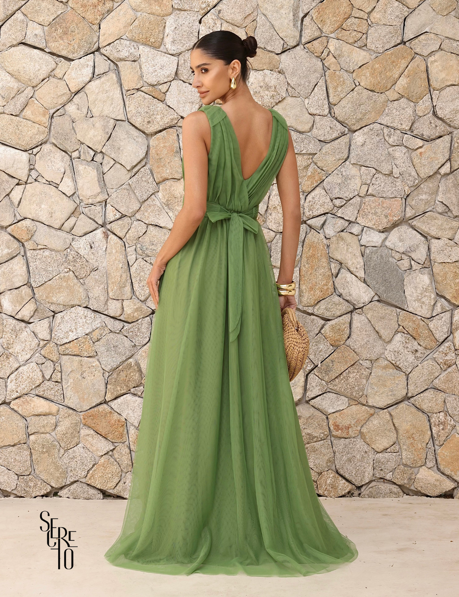 Vestido Longo de Tule Decote V Thaili Verde Eucalipto