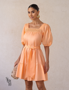 Vestido Curto Manga Bufante com Faixa Cristal Coral