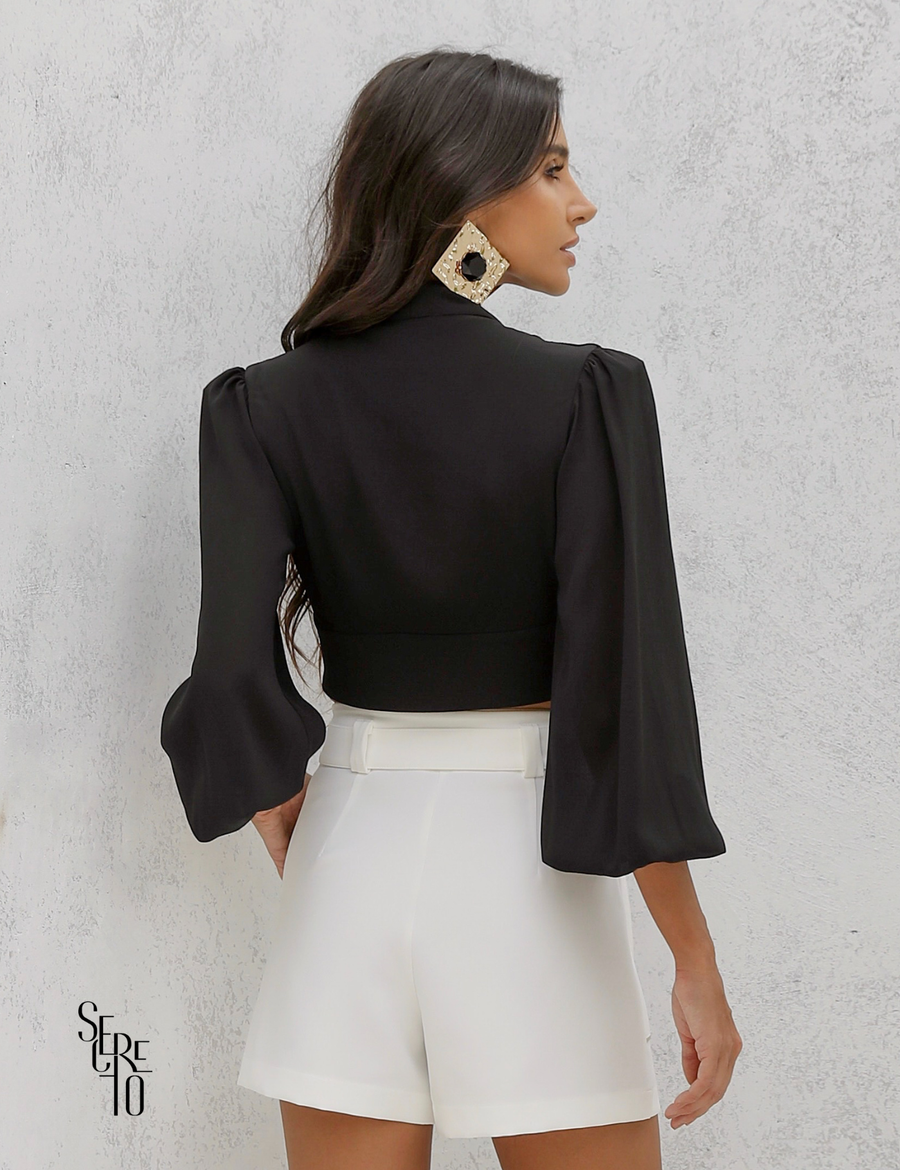 Blusa Alfaiataria Decote V Telma Preto