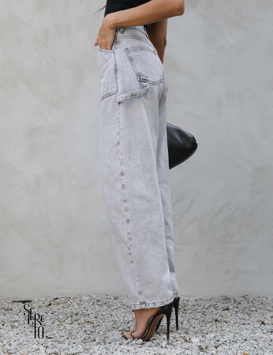 Calça Jeans Wide Leg Cintura Alta Meri Cinza Claro