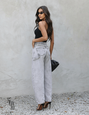 Calça Jeans Wide Leg Cintura Alta Meri Cinza Claro