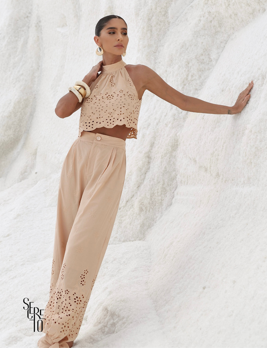 Conjunto Laise Recortes Vazados Juju Bege
