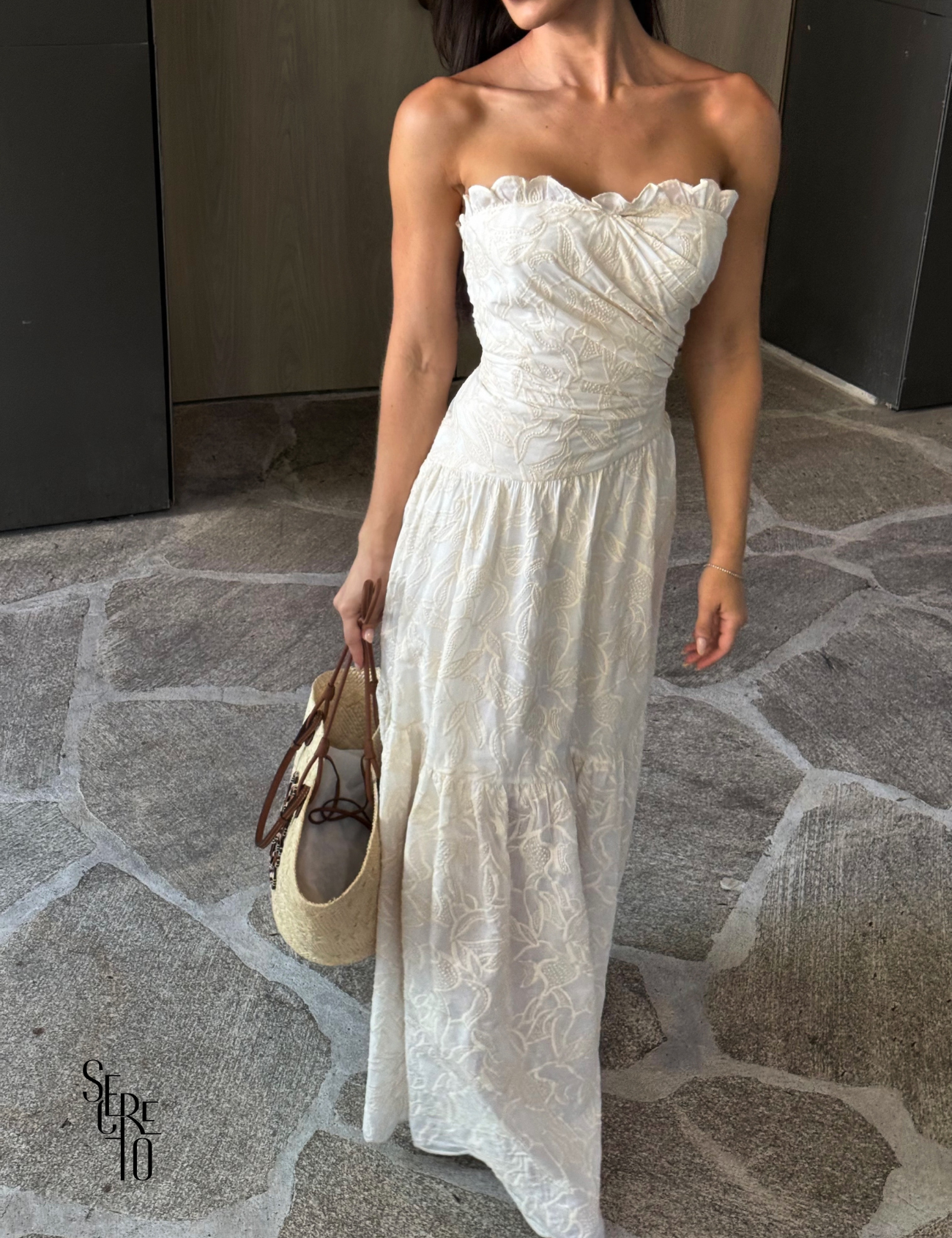 Vestido Longo Bordado Tomara que Caia Mari Off White