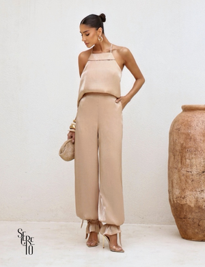 Conjunto Detalhe Costas e Amarração Daniella Dourado