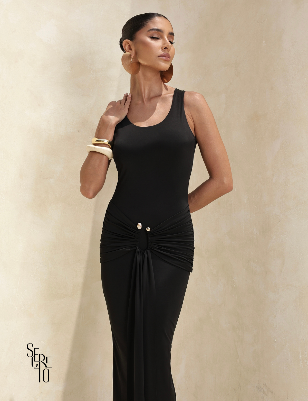 Vestido Longo Cauda Franziada Fernanda Preto
