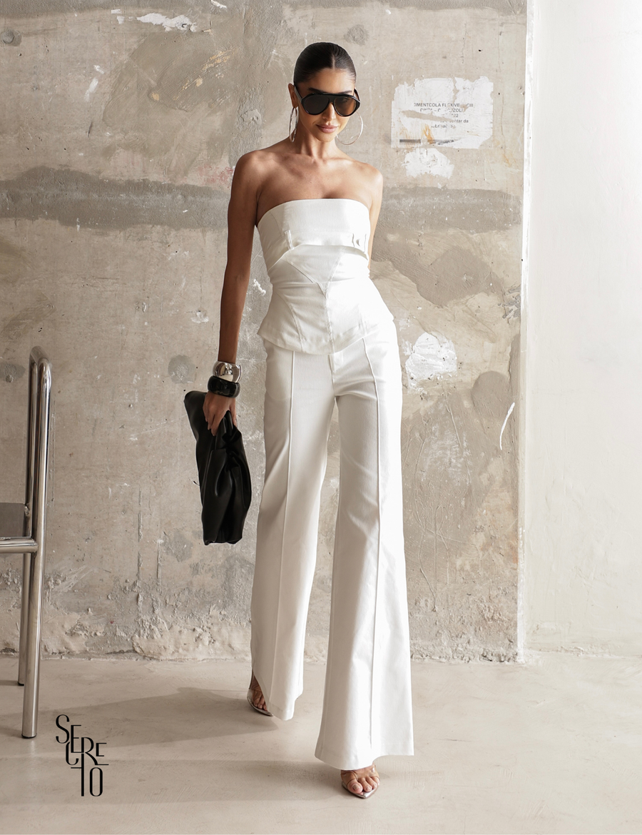 Conjunto Blusa e Calça Sarja Vina Off White