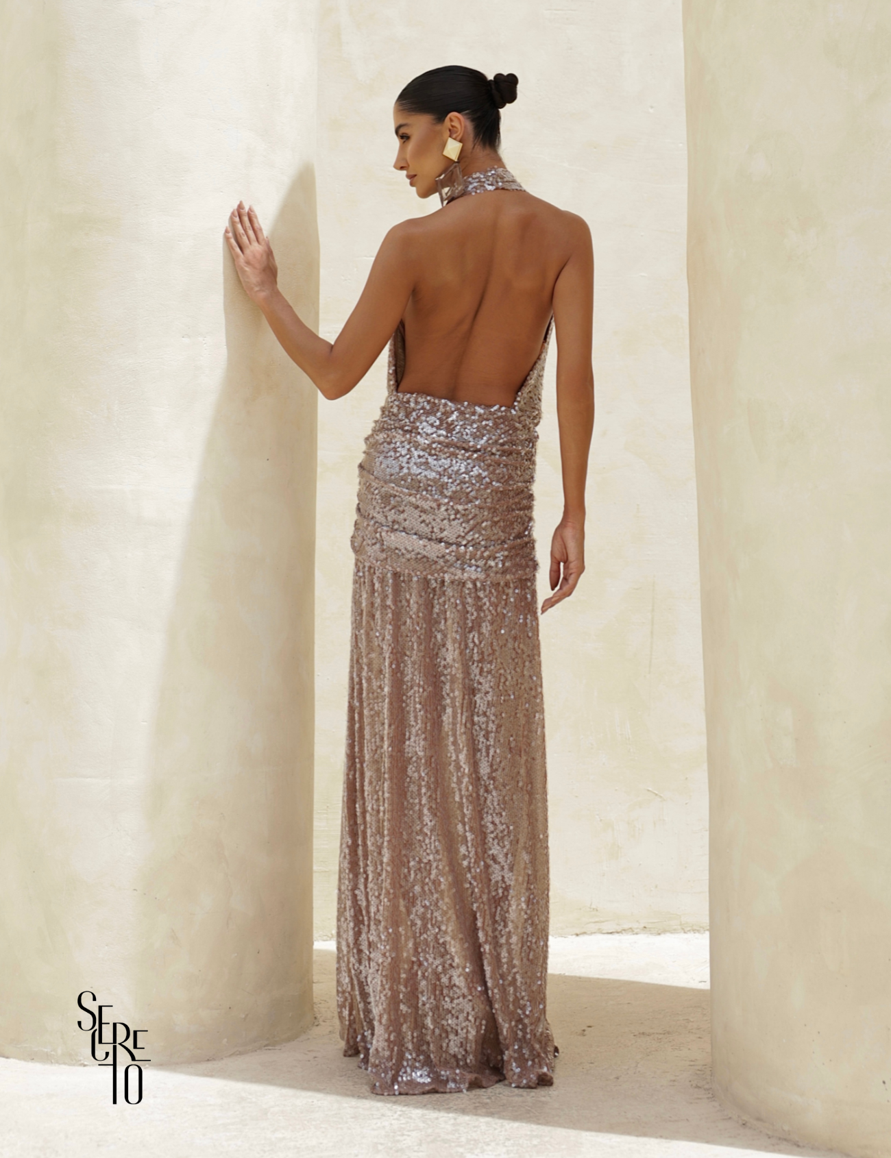 Vestido Longo Frente Única Paetê Mira Mocha