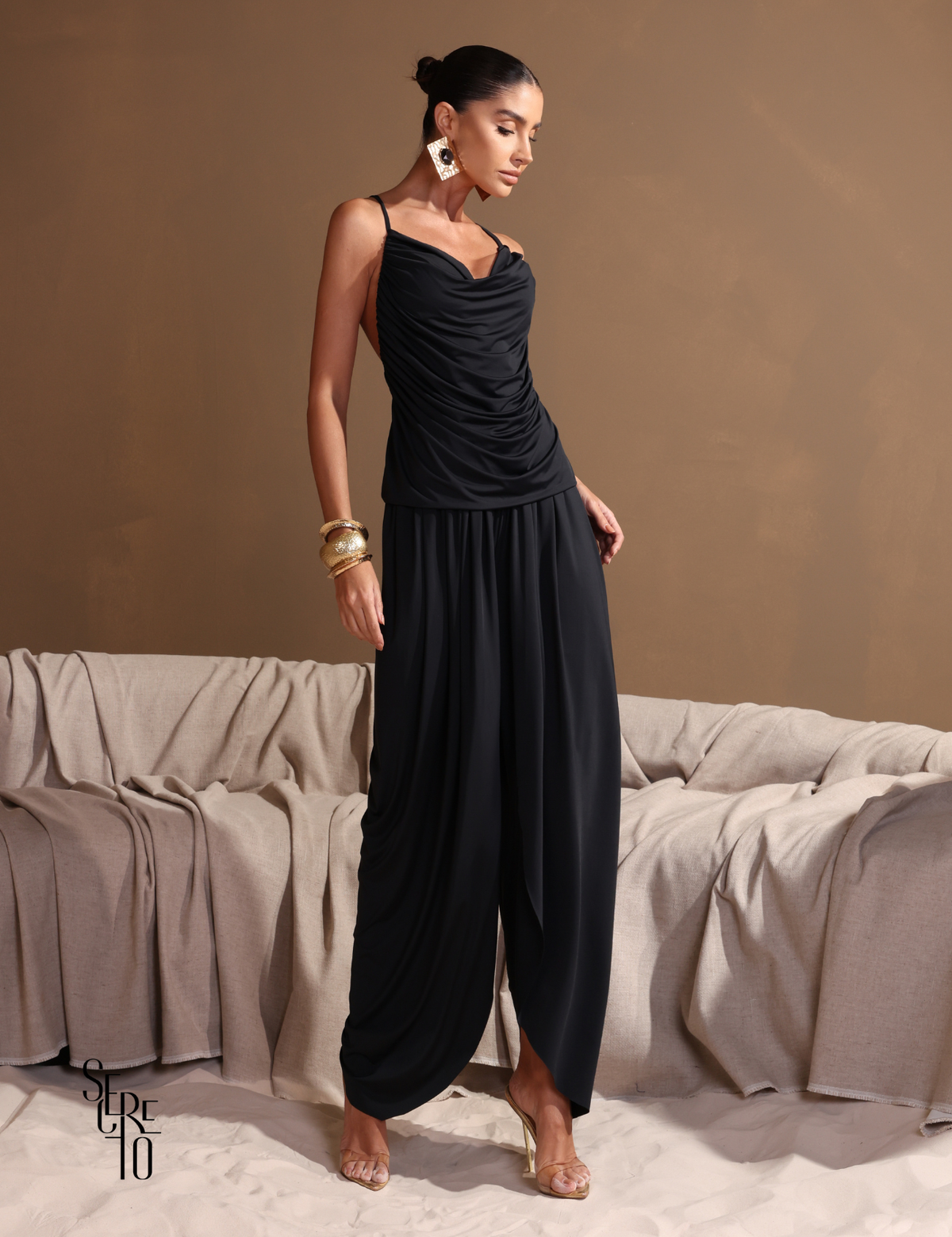 Conjunto Blusa e Calça Franzido Angelina Preto