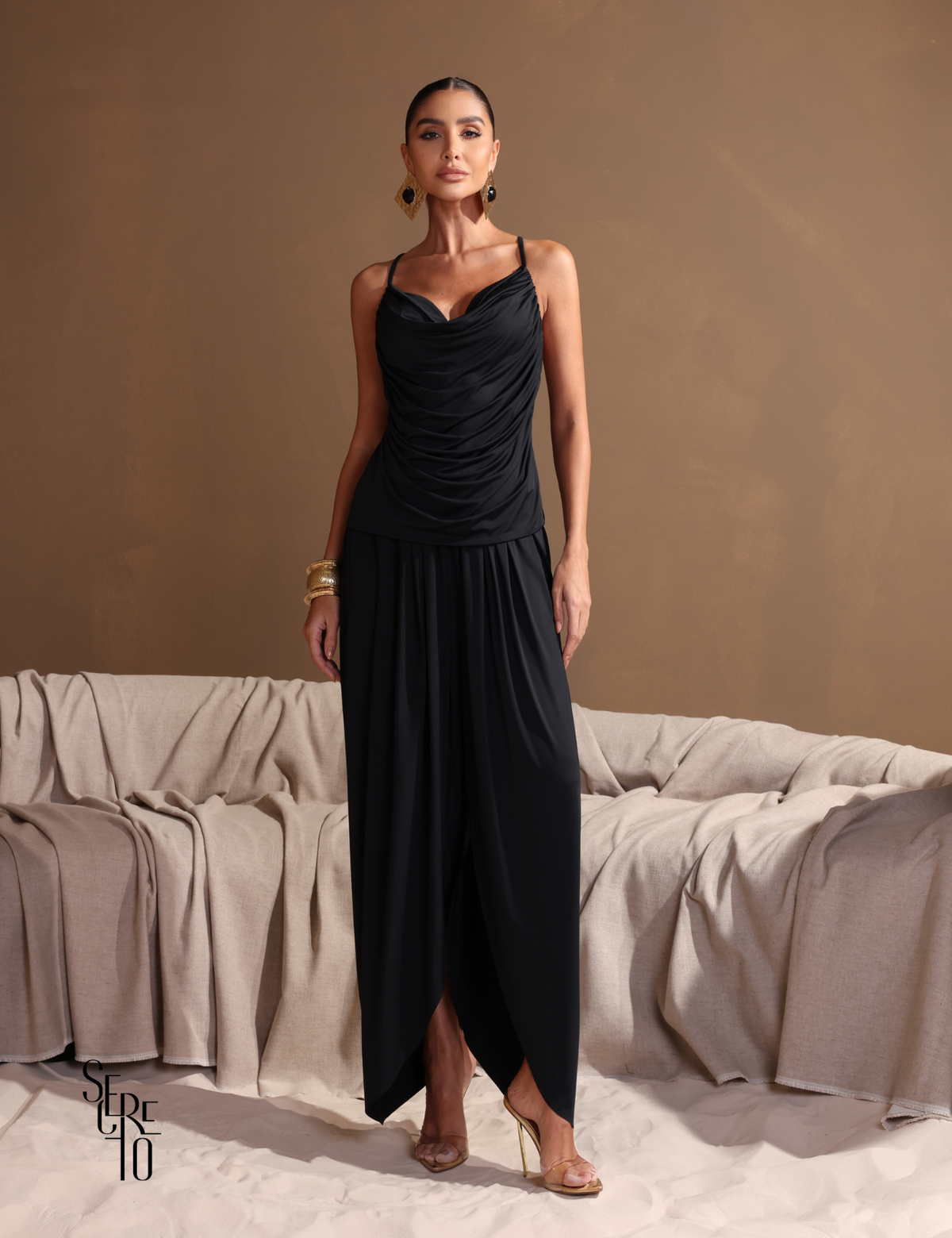 Conjunto Blusa e Calça Franzido Angelina Preto
