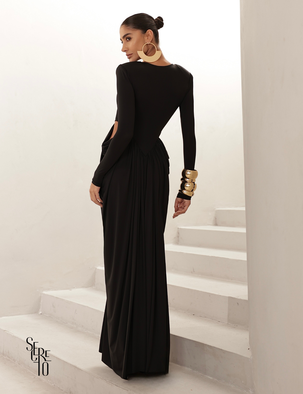 Vestido Longo Manga Longa Jessica Preto