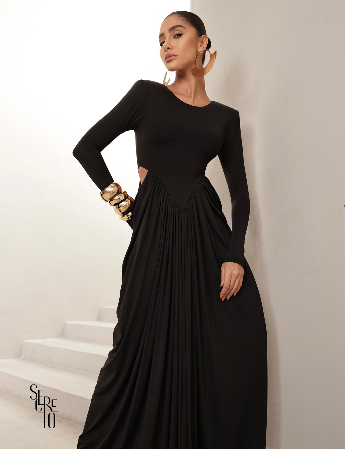 Vestido Longo Manga Longa Jessica Preto