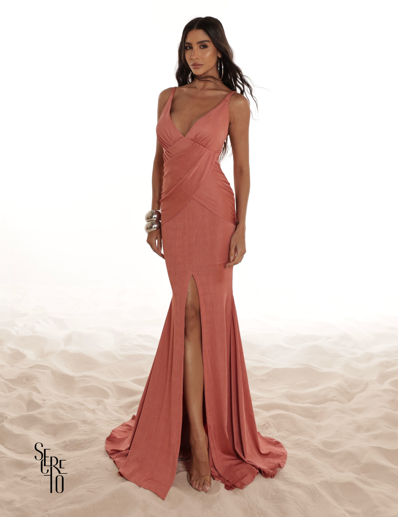 Vestido Longo Com Fenda Fabricia Rosa