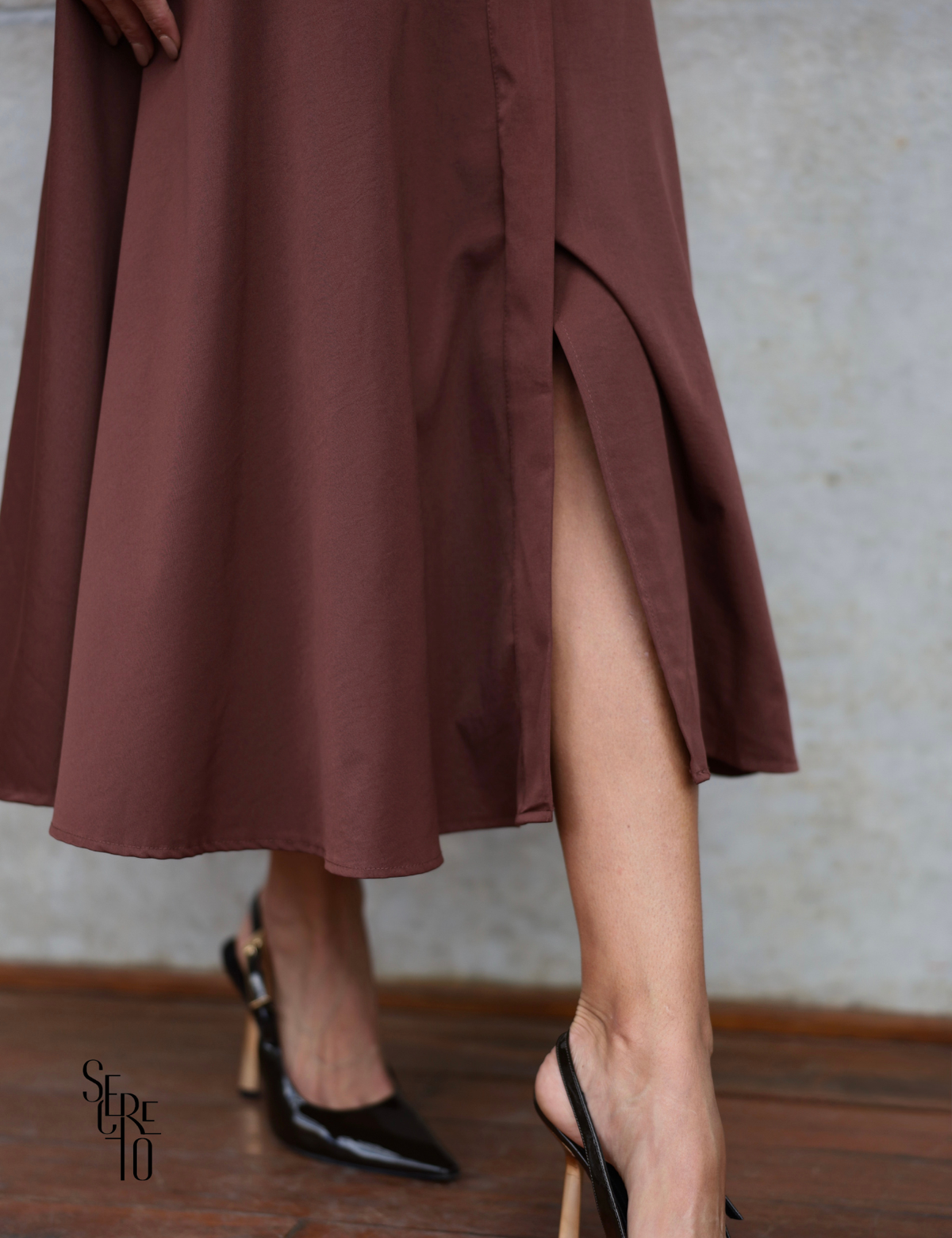 Vestido Midi Alfaiataria Thais Marrom