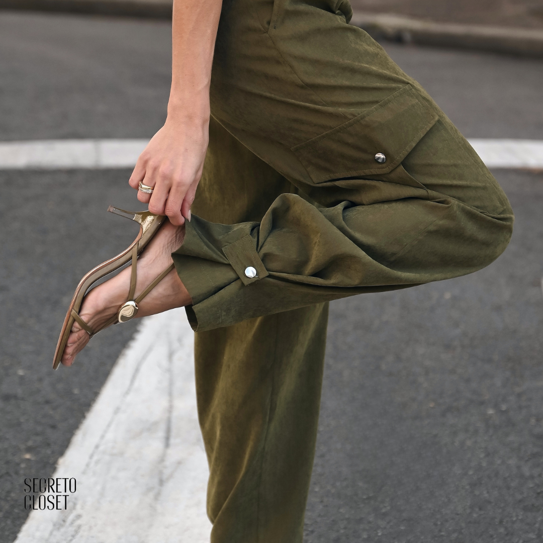 Calça Cargo Cupro Helene Verde Militar