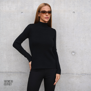Blusa Tricô Interno Fluffy Adele Preto