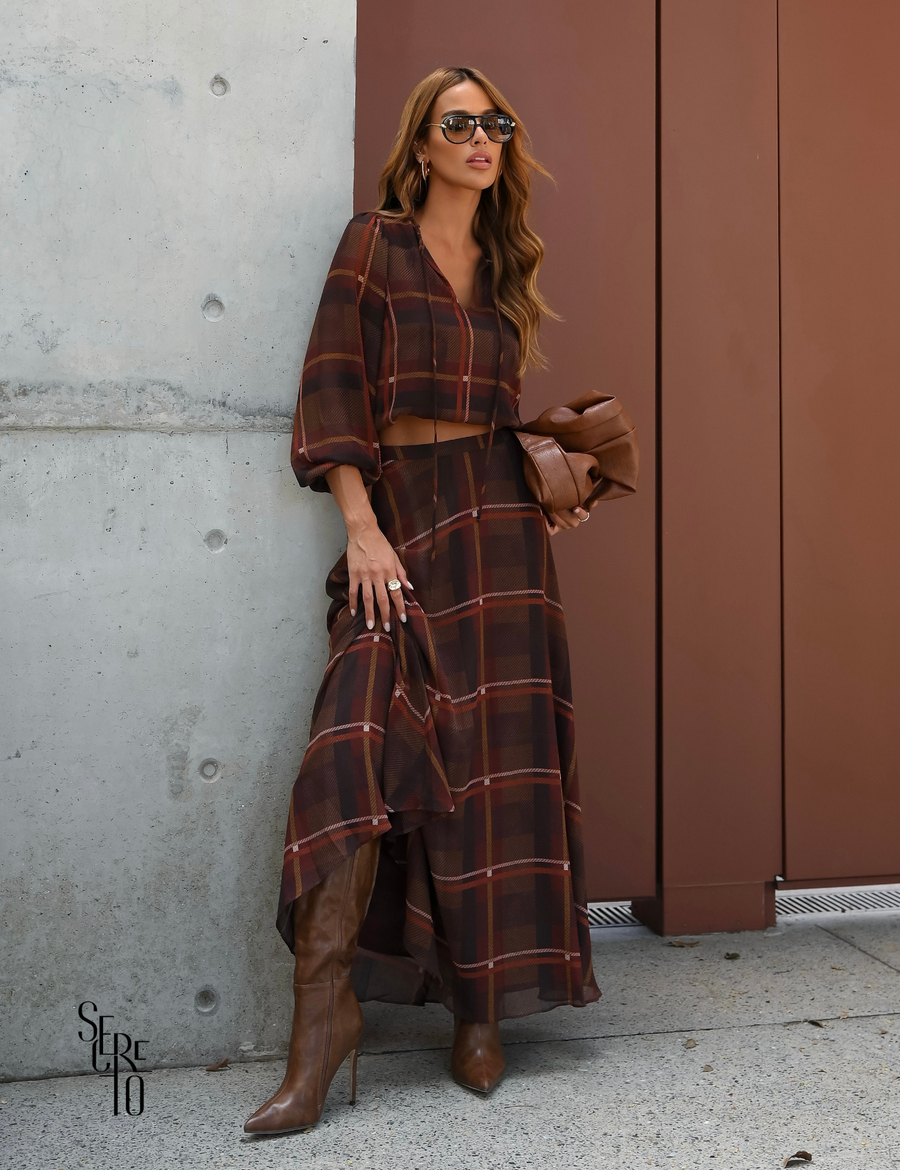 Saia Longa Evasê Carla Marrom