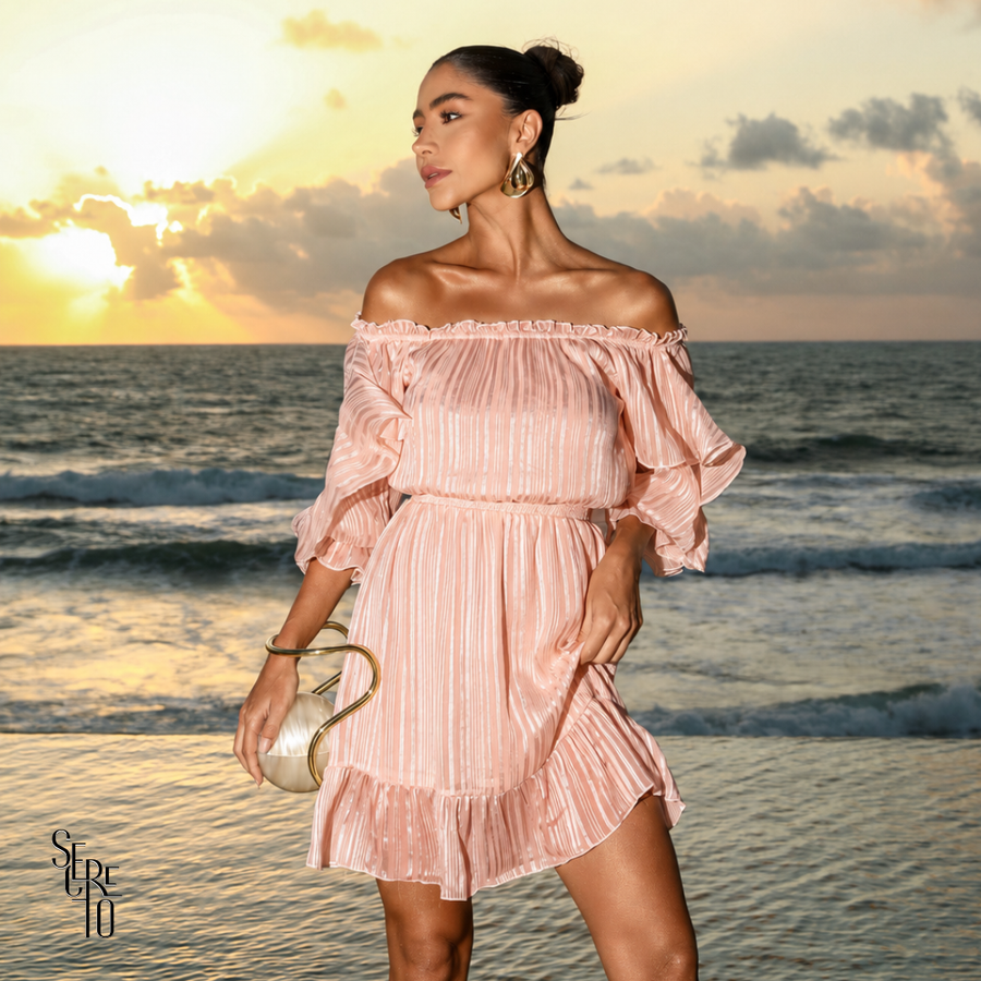Vestido Curto Acetinado Gaia Rosa