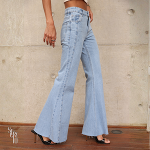 Calça Jeans Flare Livia Azul Claro