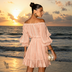 Vestido Curto Acetinado Gaia Rosa
