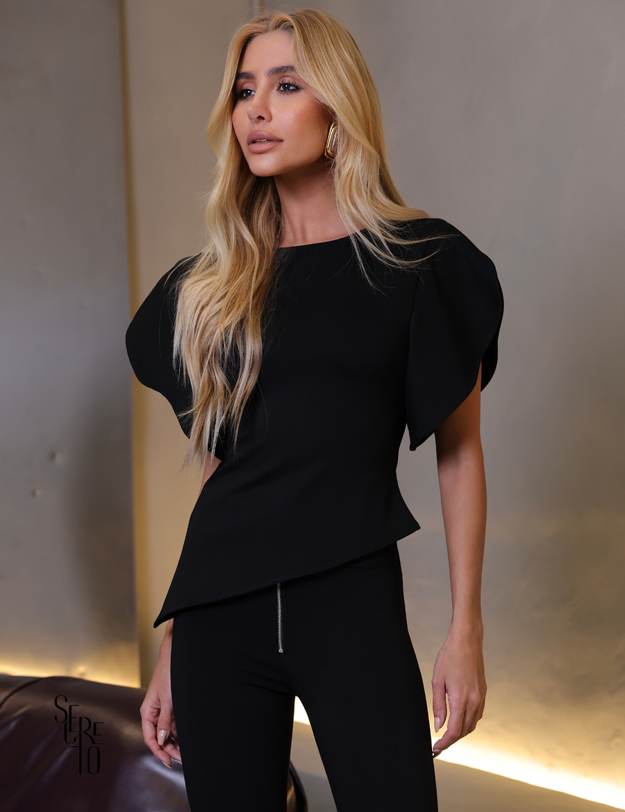 Blusa Manga Curta Malu Preto